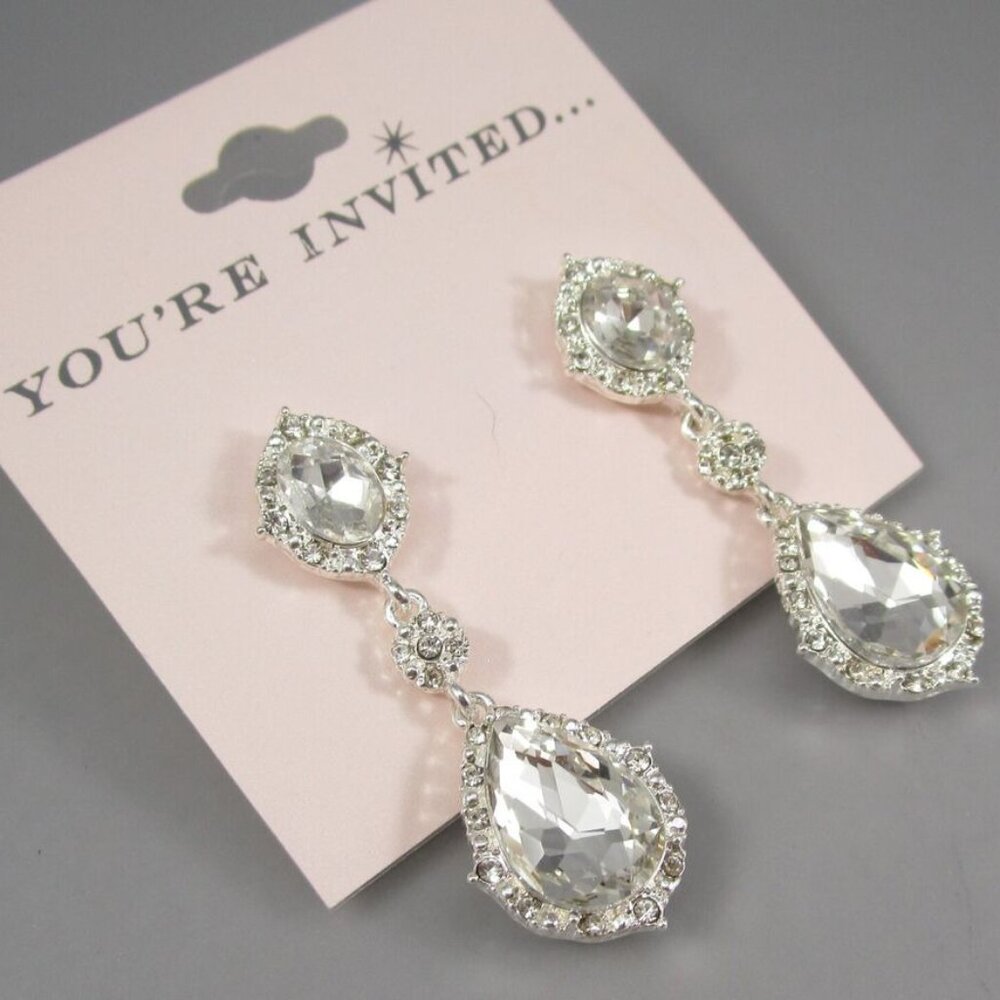 YOU'RE INVITED Glamorous Silver Oval & Pear Clear Crystal Dangle Earrings**NEW! - Picture 2 of 2